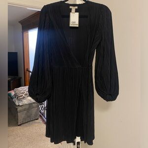 Black Mini Dress (Size S)